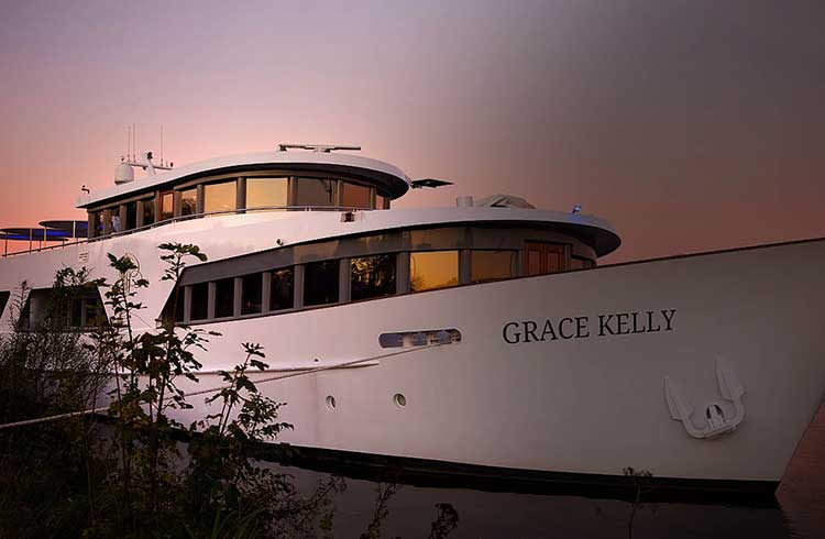 yacht experience grace kelly